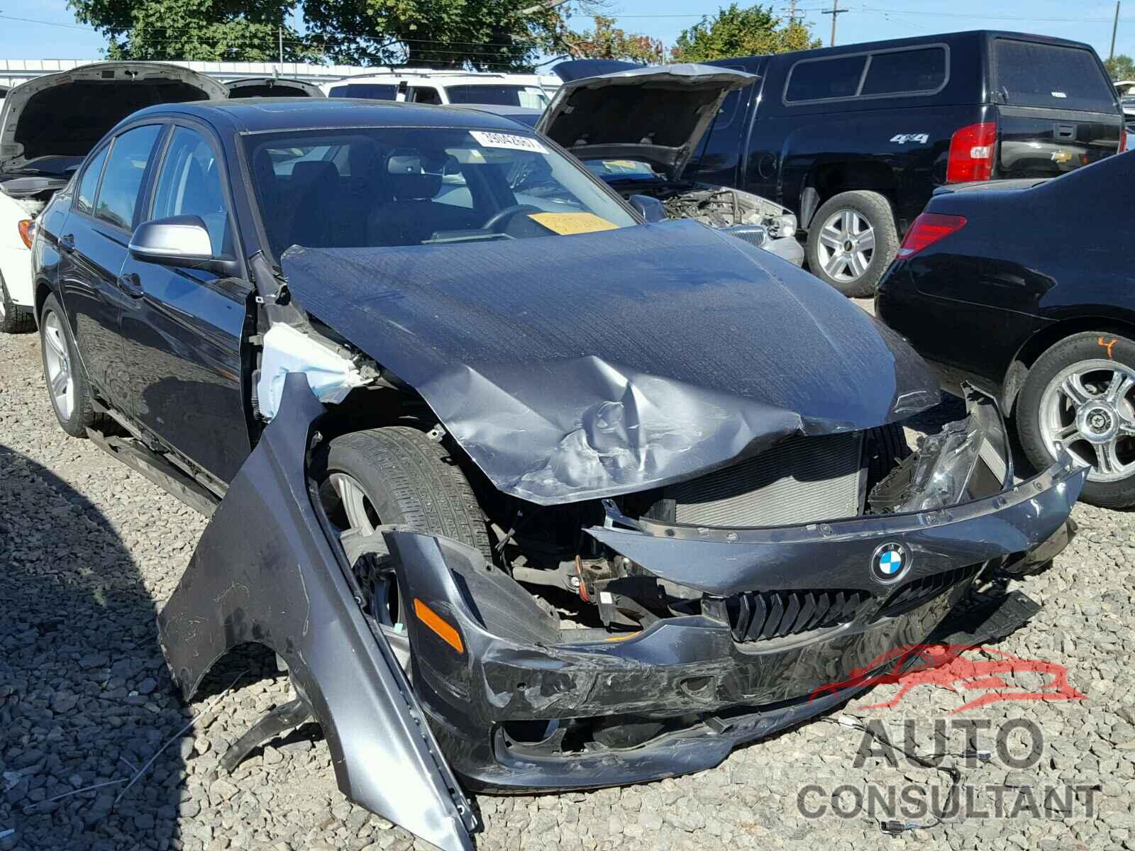 BMW 3 SERIES 2015 - WBA3C1C59FK119256