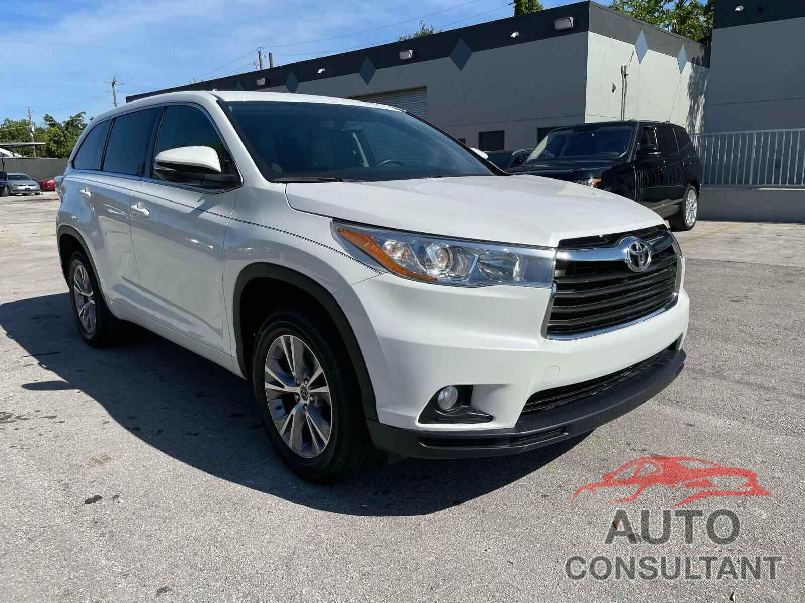 TOYOTA HIGHLANDER 2016 - 5TDZKRFH2GS170077