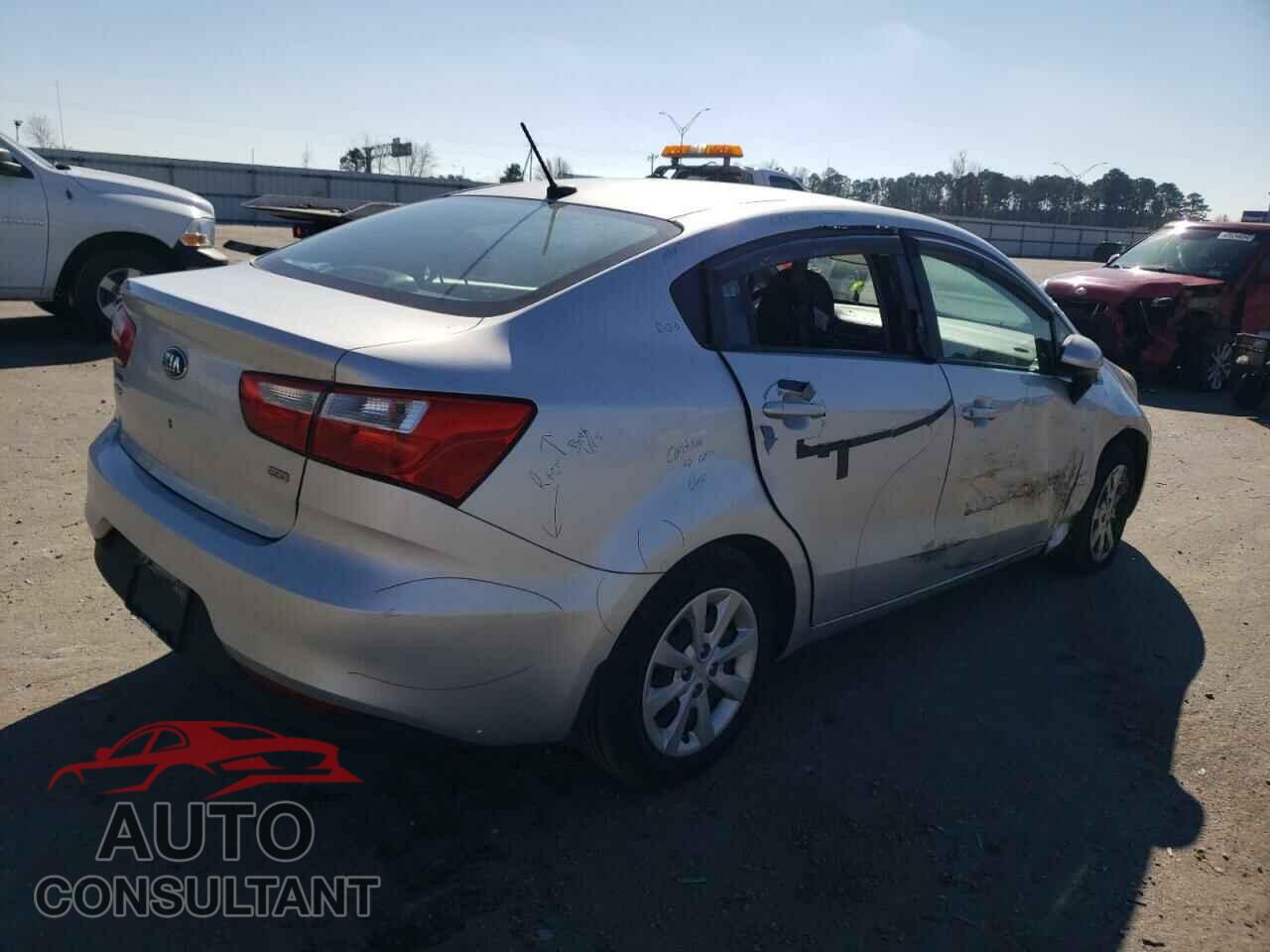 KIA RIO 2017 - KNADM4A31H6059859