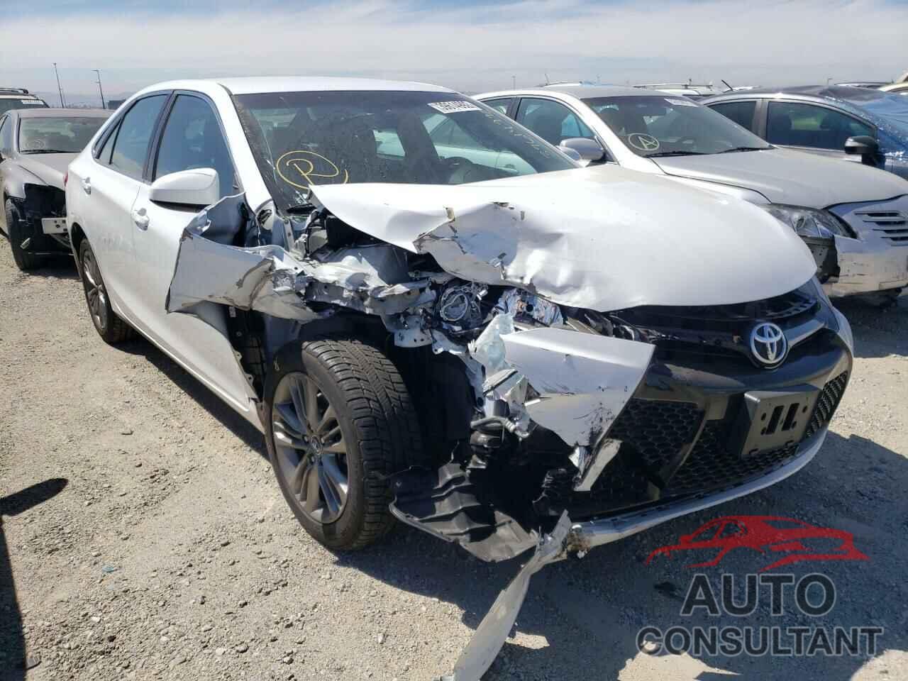 TOYOTA CAMRY 2016 - 4T1BF1FK0GU166619