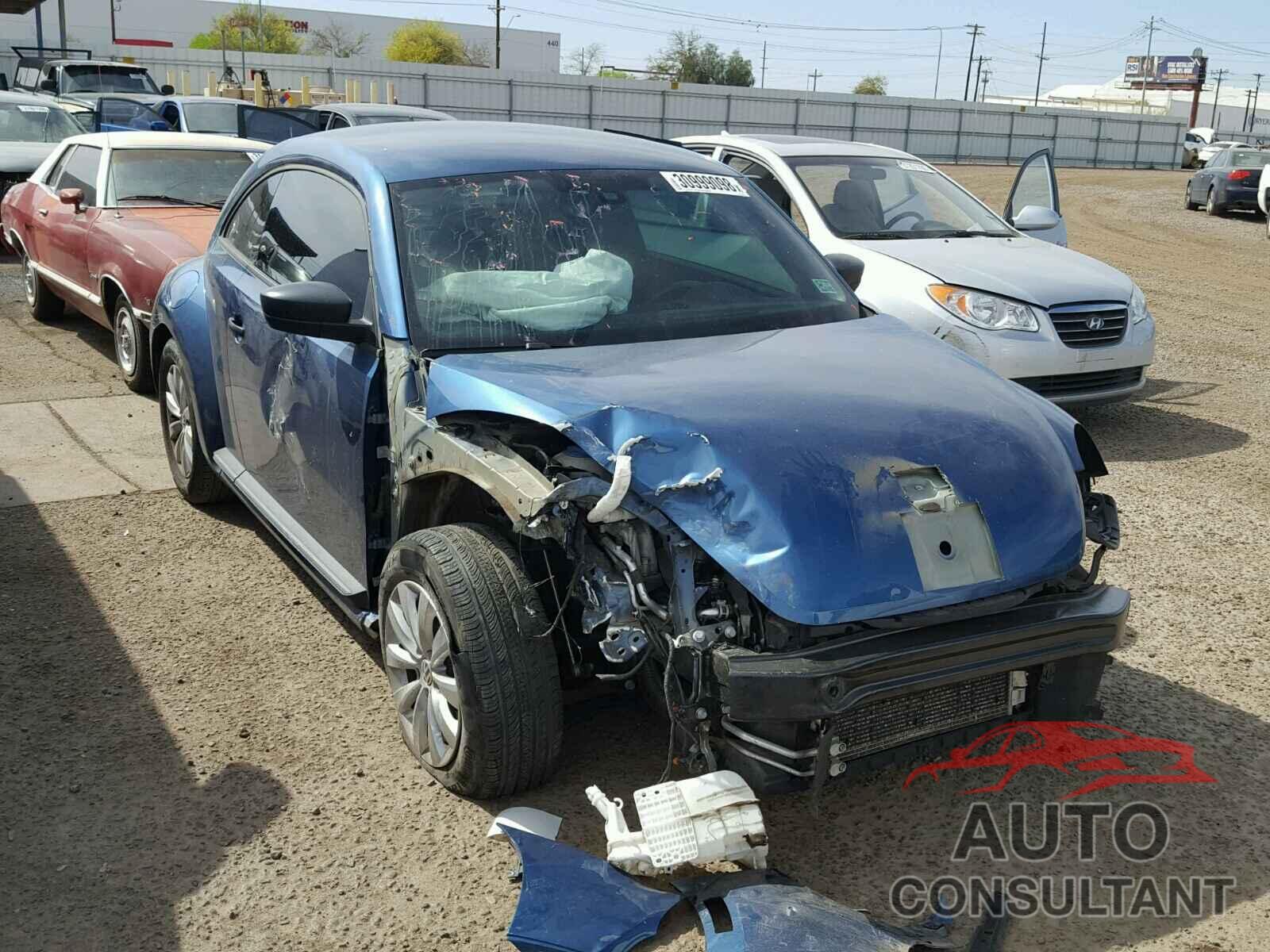 VOLKSWAGEN BEETLE 2016 - 3VWF17AT8GM615909
