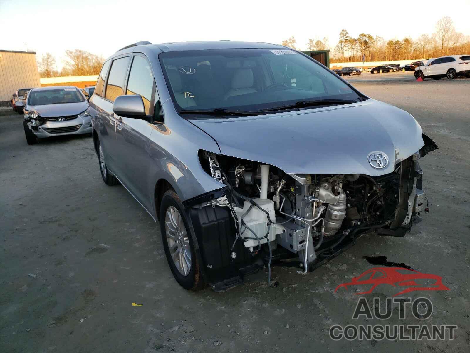 TOYOTA SIENNA 2017 - 5TDYZ3DC6HS781257