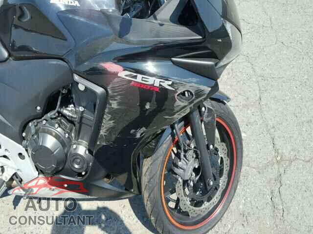 HONDA CBR CYCLE 2015 - MLHPC4405F5200338