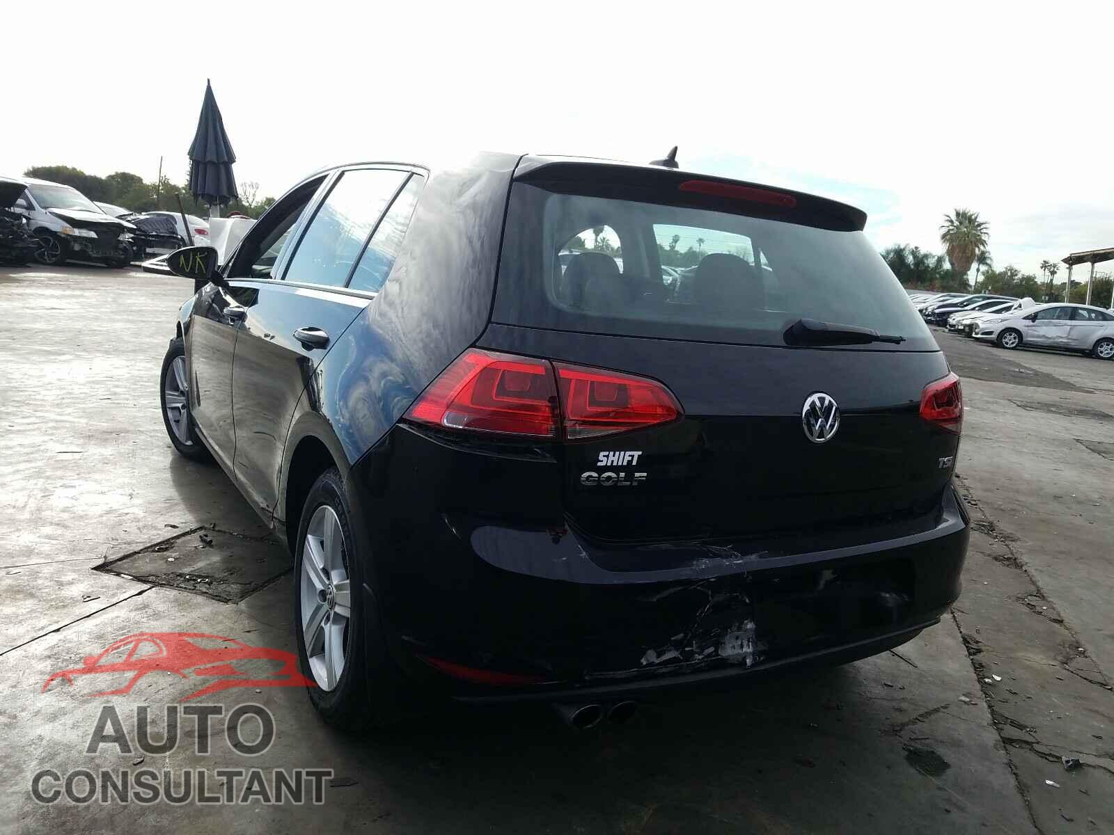 VOLKSWAGEN GOLF 2017 - 3VW217AUXHM065816