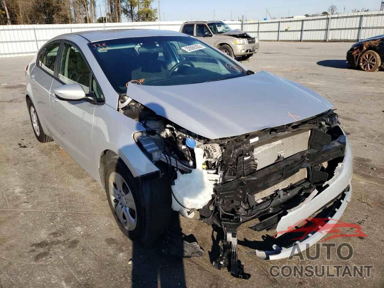 KIA FORTE 2017 - 3KPFK4A75HE071303