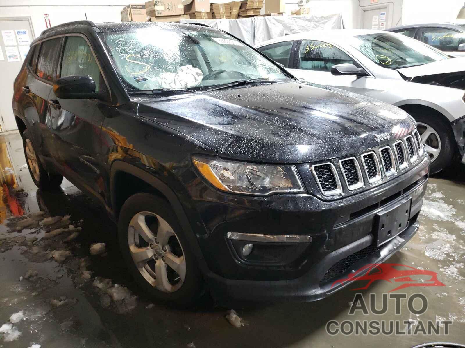 JEEP COMPASS 2018 - 3C4NJDBB3JT152920