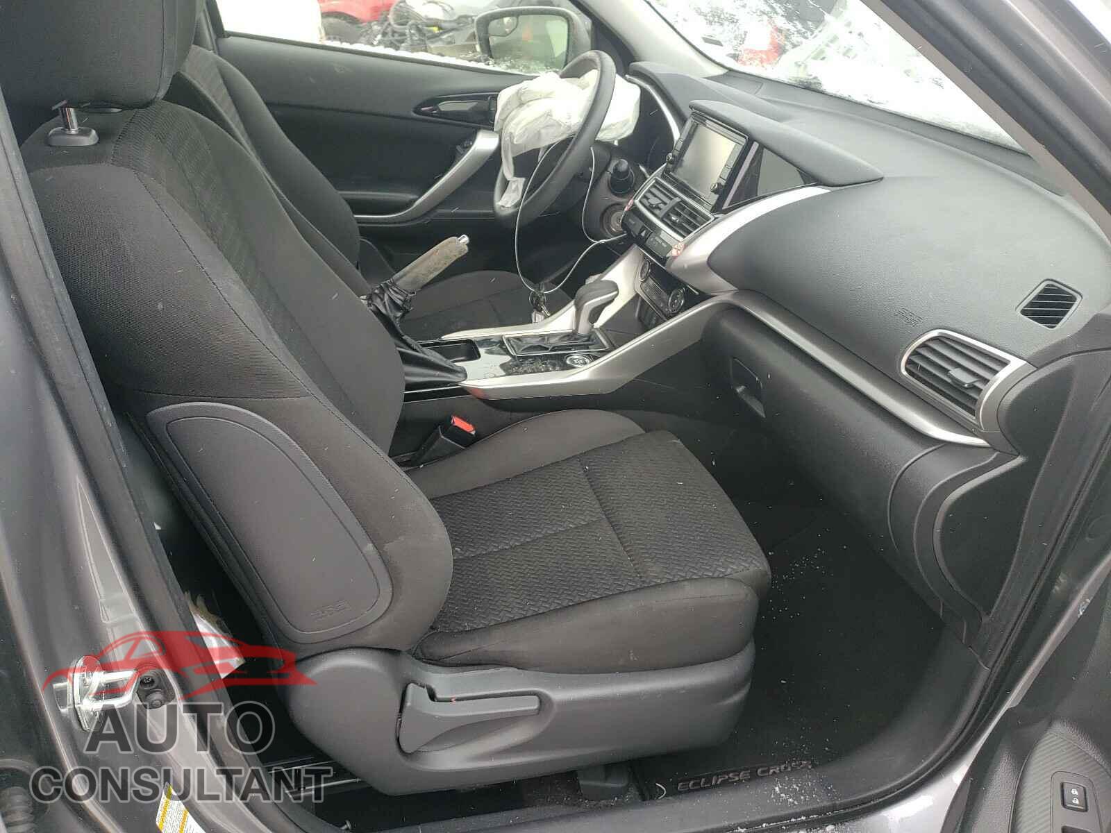 MITSUBISHI ECLIPSE 2019 - JA4AT3AA1KZ032744