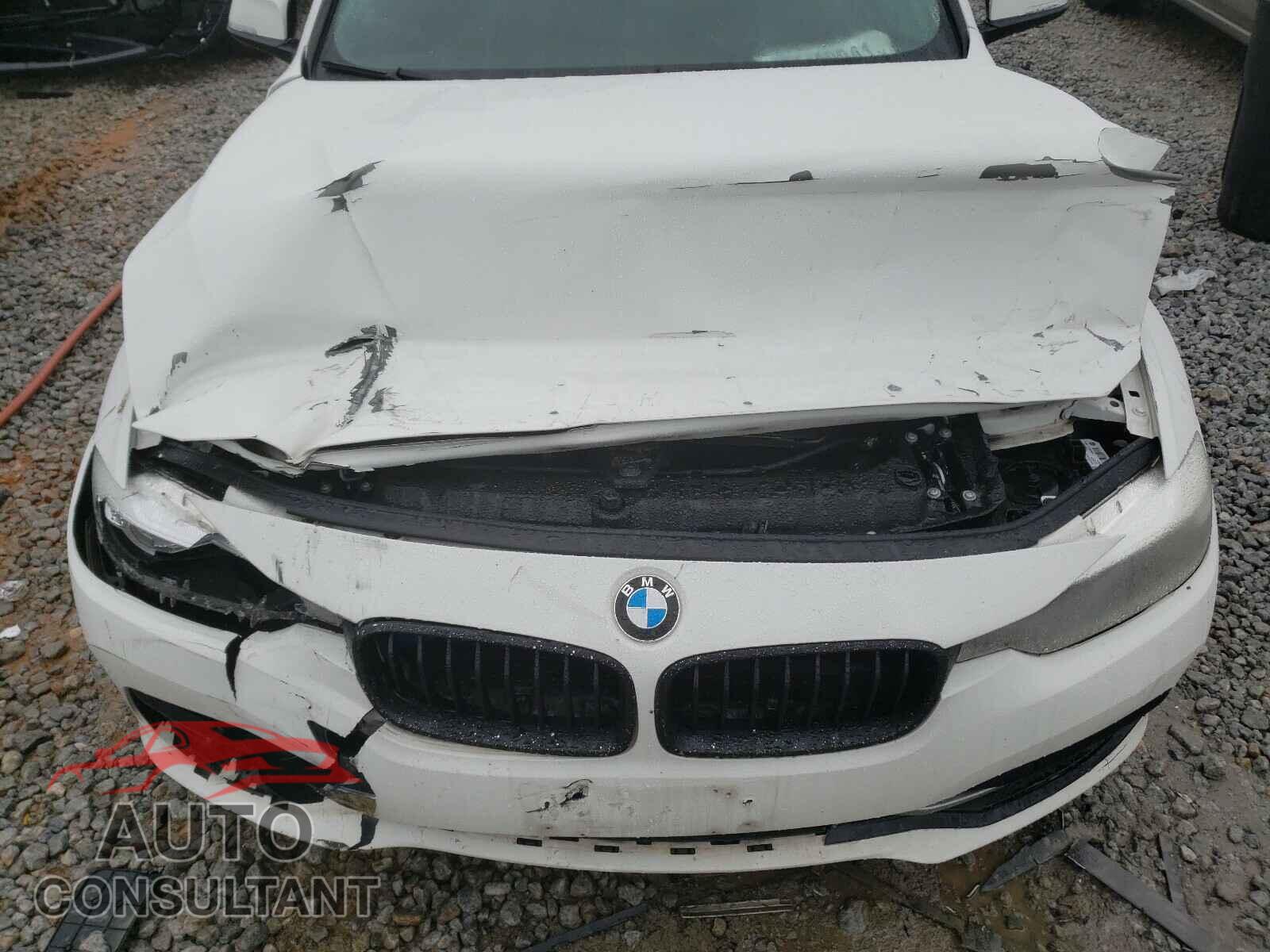 BMW 3 SERIES 2016 - WBA8E9G5XGNT82350