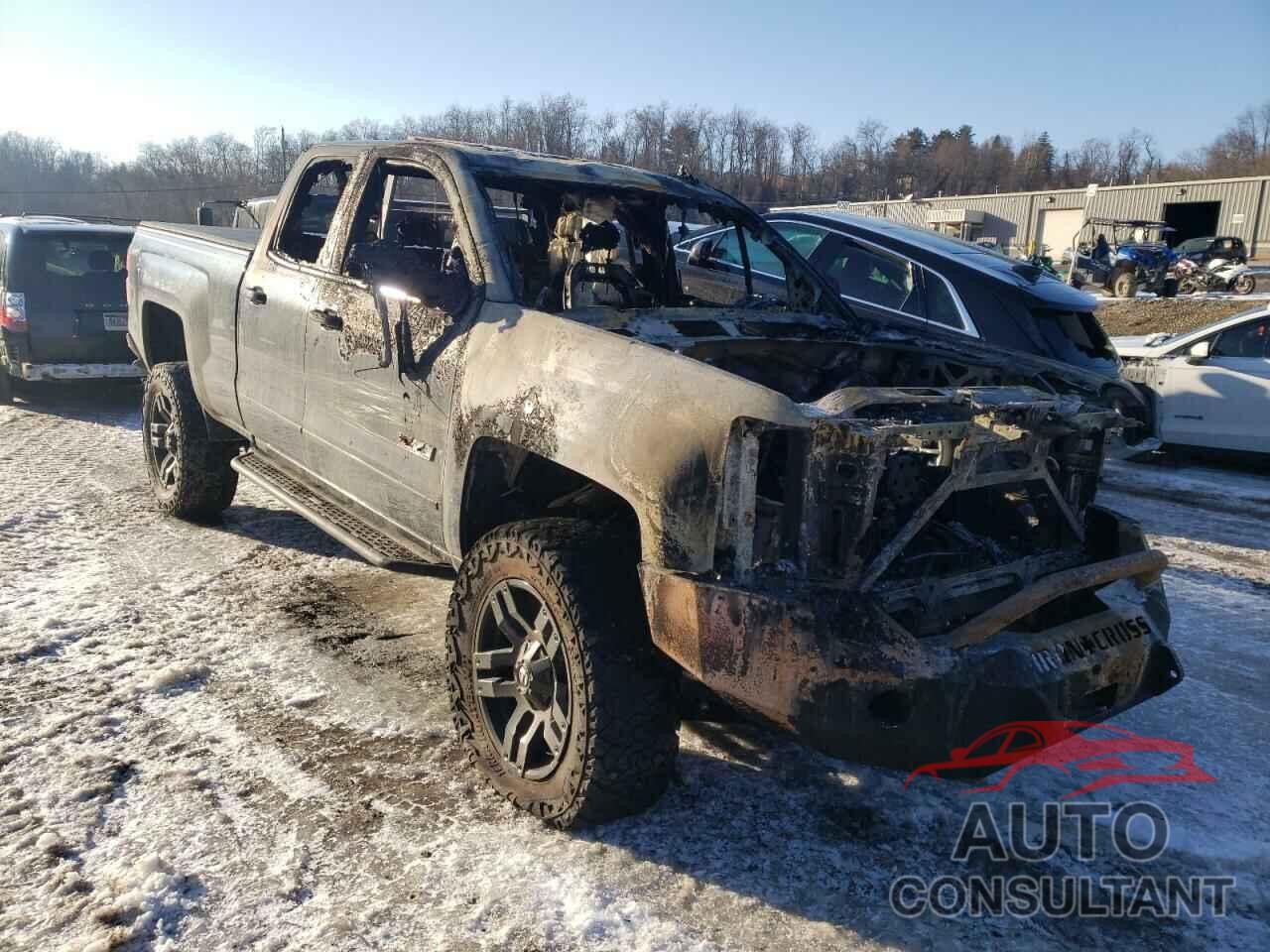 CHEVROLET SILVERADO 2018 - 1GCVKREC5JZ172349