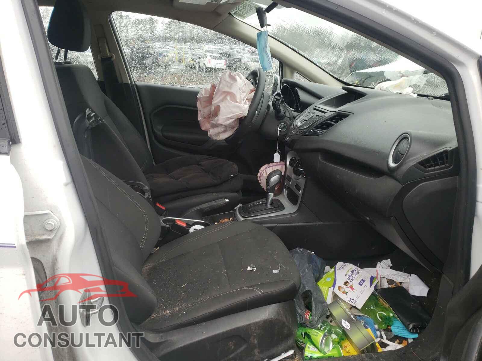 FORD FIESTA 2017 - 3FADP4EJ7HM163684
