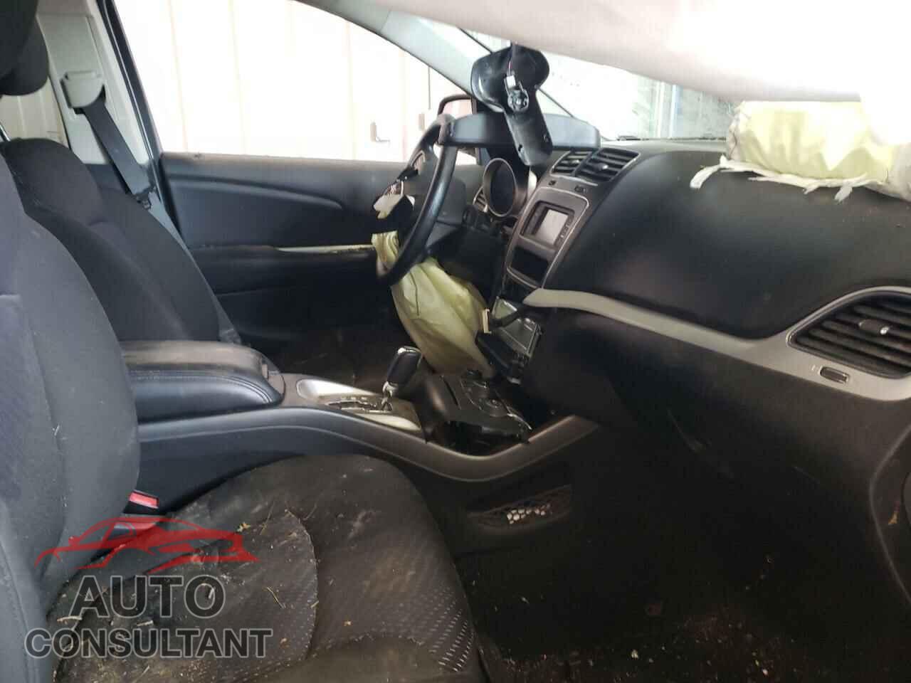 DODGE JOURNEY 2019 - 3C4PDCABXKT747017