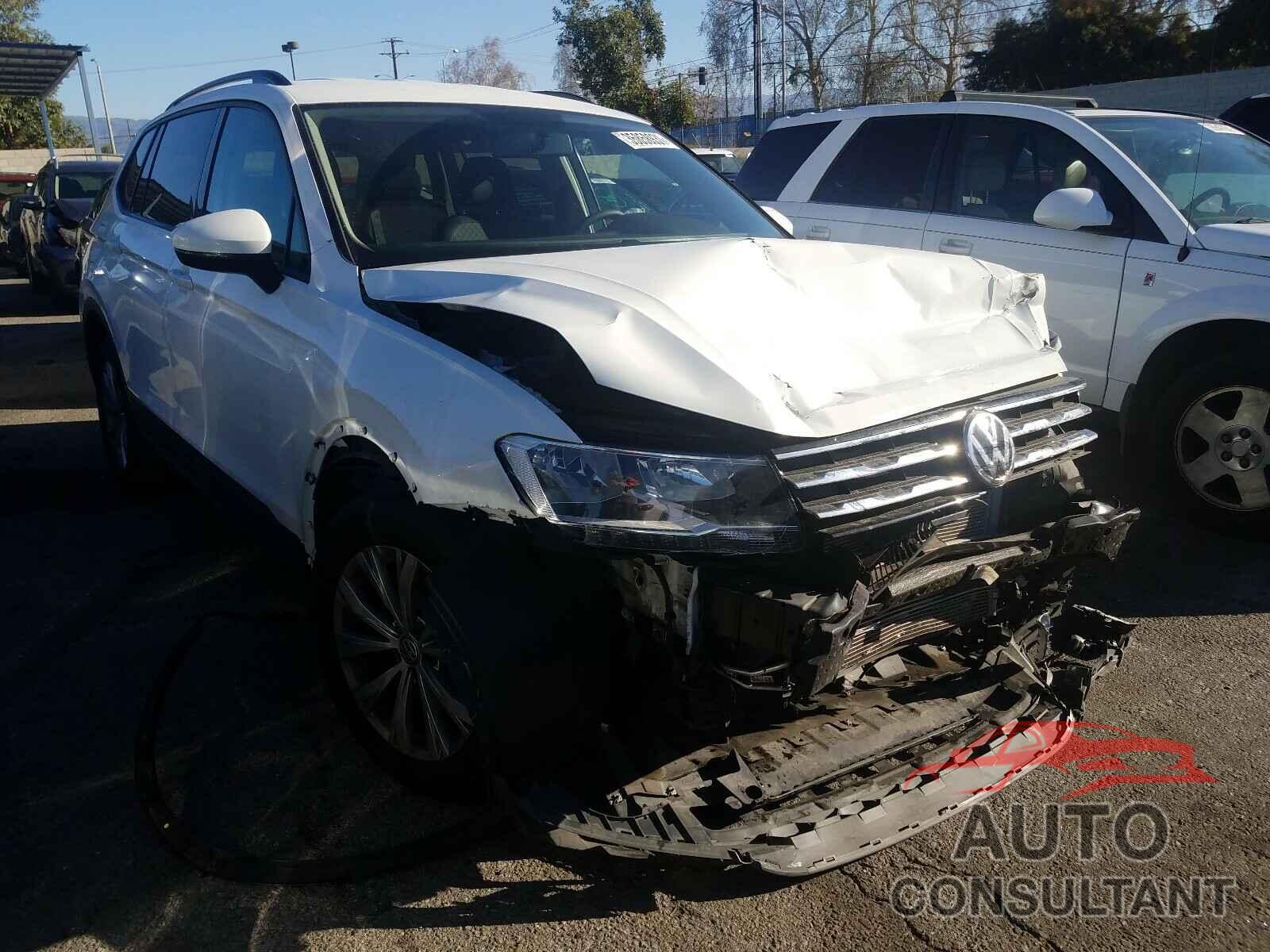 VOLKSWAGEN TIGUAN 2019 - 3VV1B7AX9KM015746