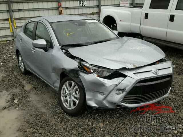 TOYOTA YARIS 2017 - 3MYDLBYV0HY190700