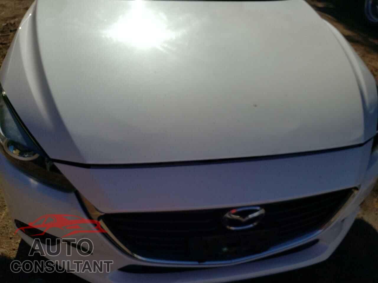 MAZDA 3 2017 - 3MZBN1V75HM117360