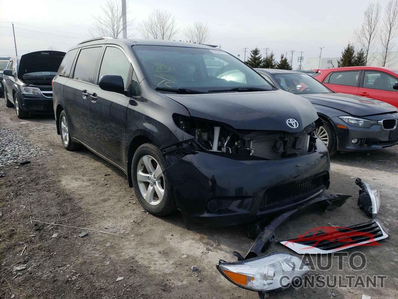 TOYOTA SIENNA 2017 - 5TDKZ3DC0HS860929