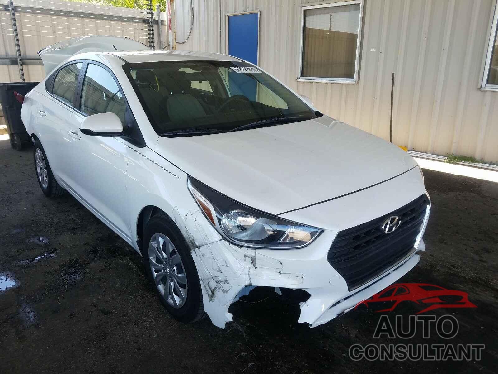 HYUNDAI ACCENT 2018 - 3KPC24A38JE023798