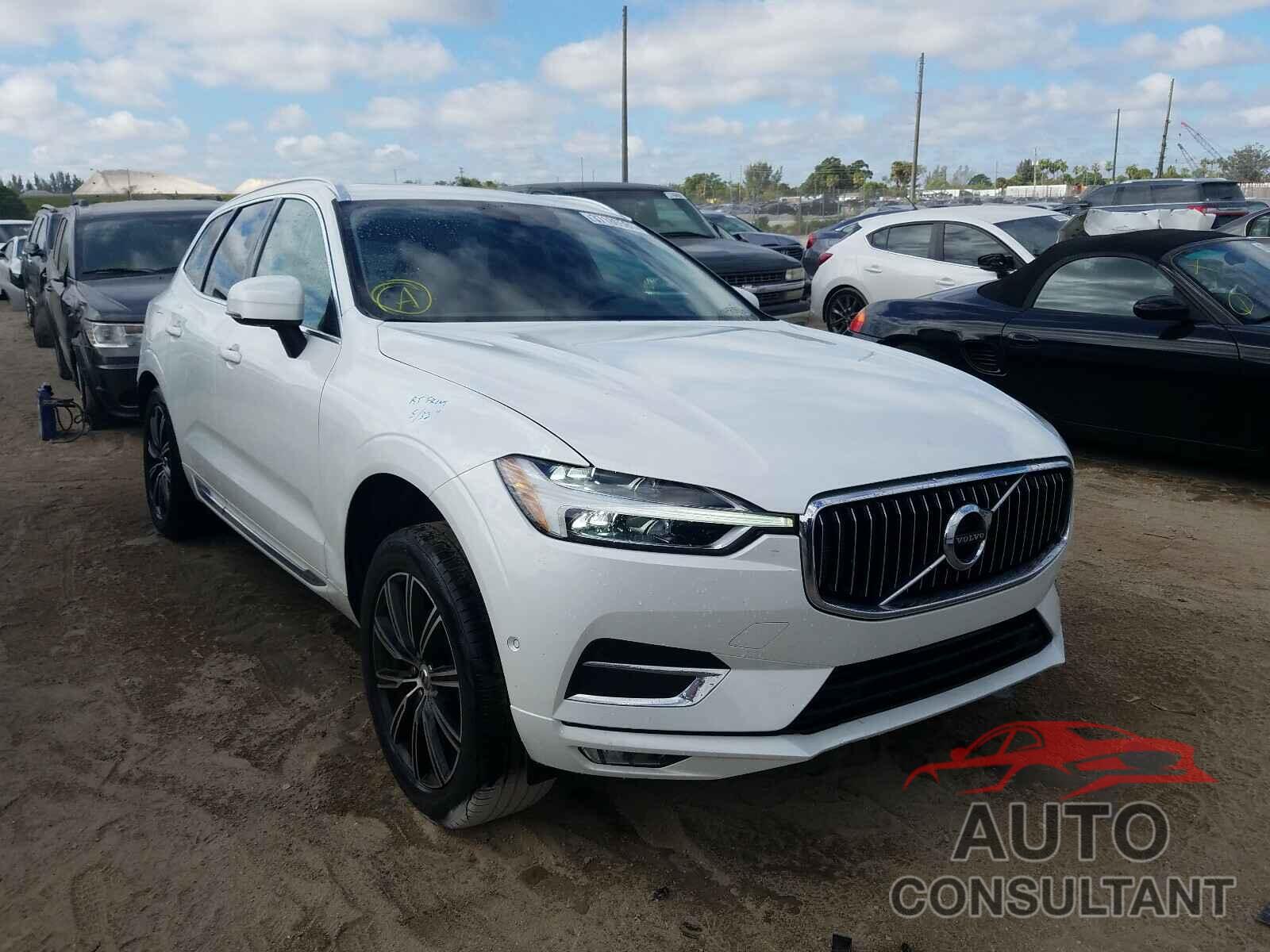 VOLVO XC60 2018 - YV4102RL0J1030539