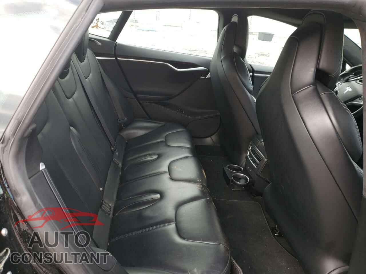 TESLA MODEL S 2017 - 5YJSA1E29HF200202