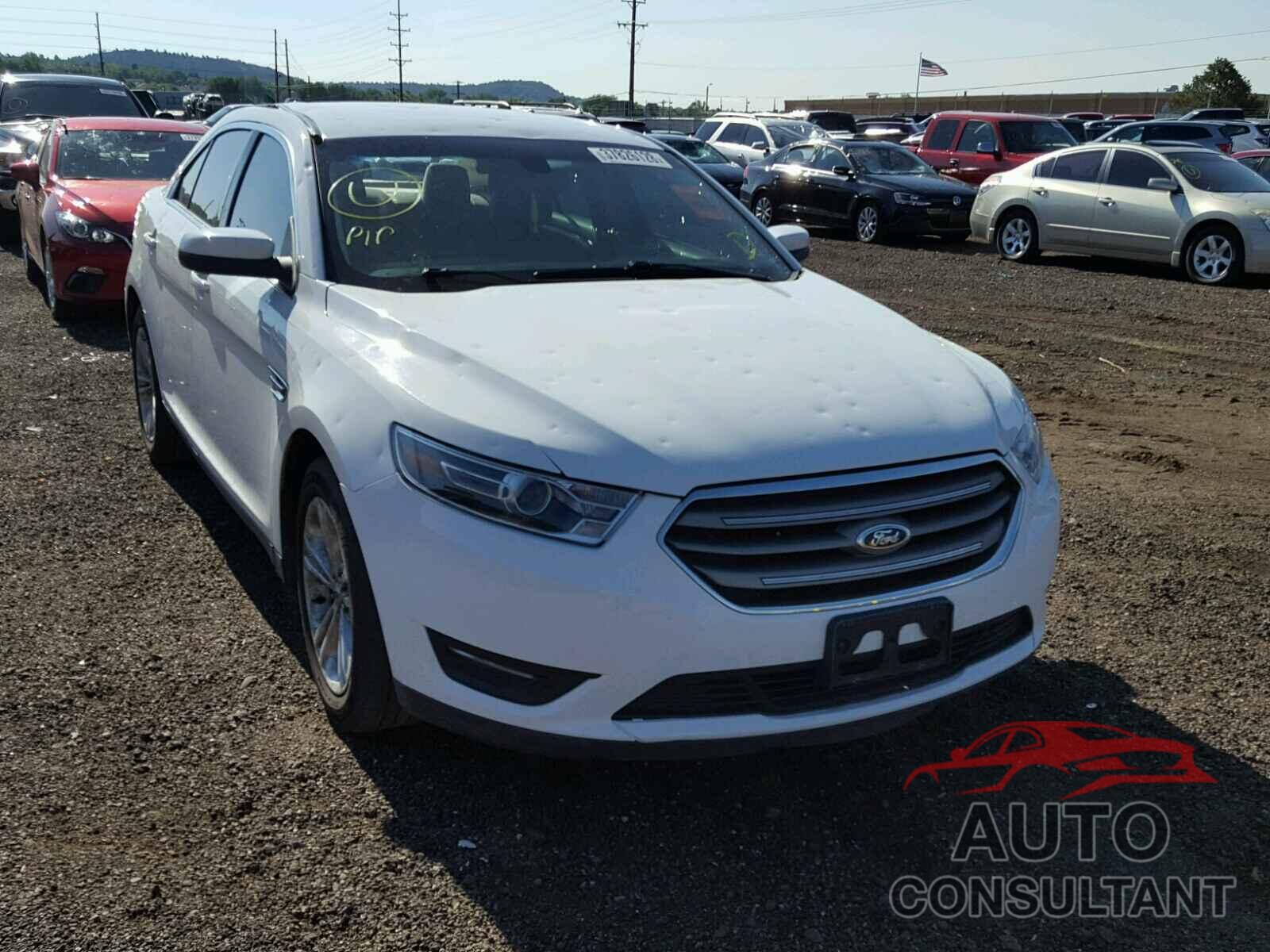 FORD TAURUS 2015 - 1FAHP2E89FG134018