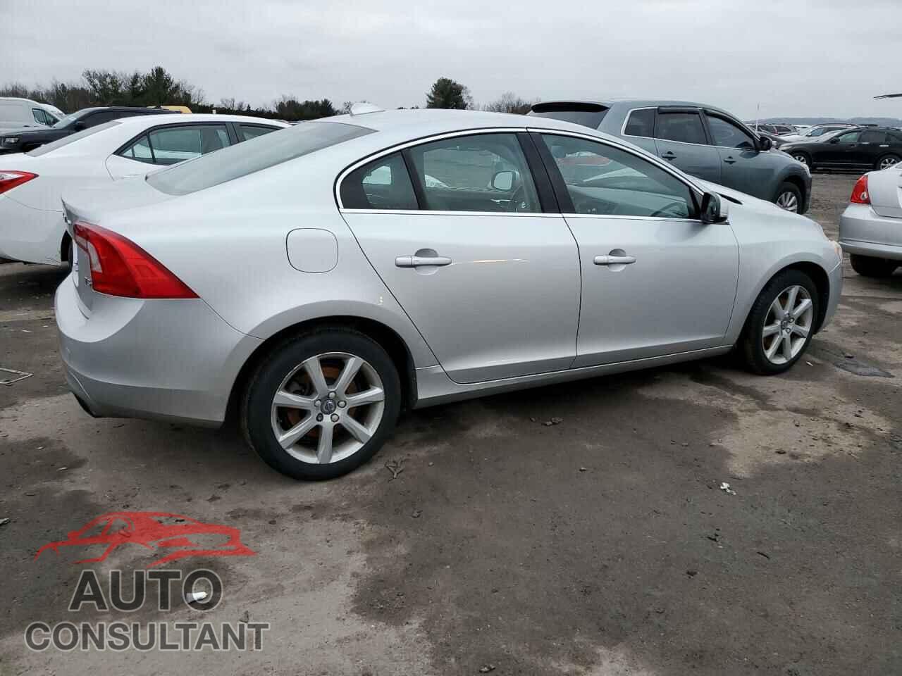 VOLVO S60 2016 - YV126MFKXG2393327