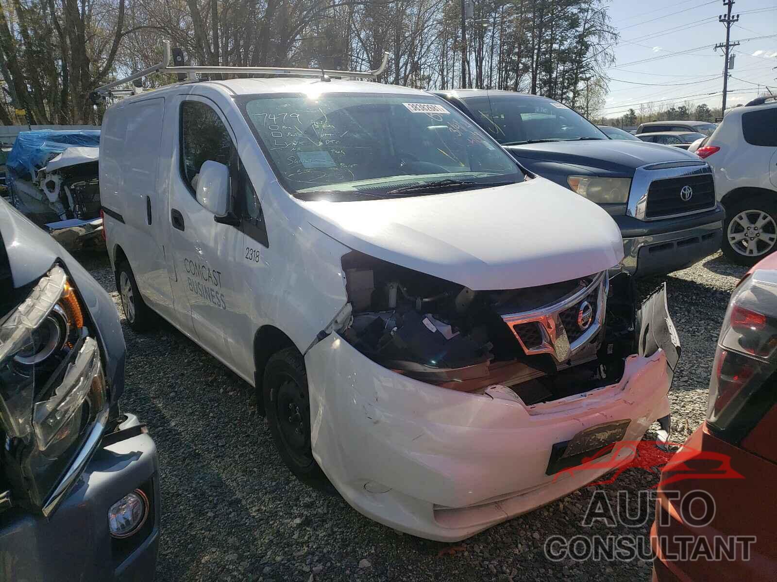 NISSAN NV 2019 - 3N6CM0KN9HK714169