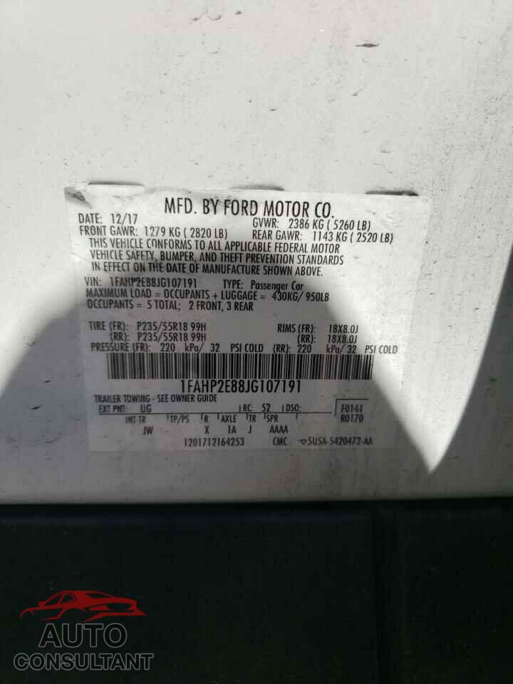 FORD TAURUS 2018 - 1FAHP2E88JG107191
