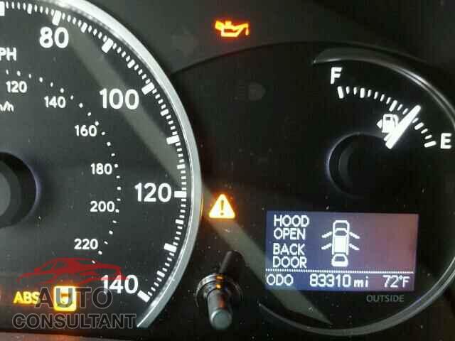 LEXUS CT 200 2011 - JTHKD5BH2B2001704