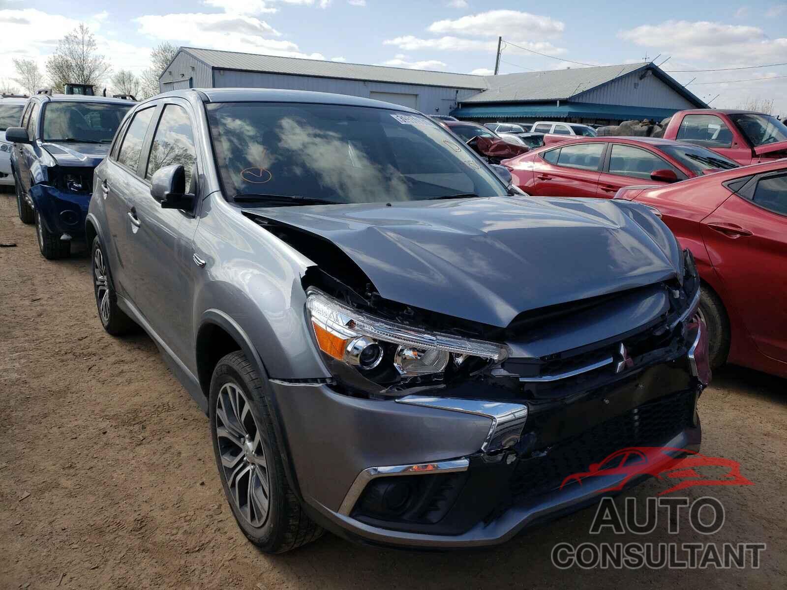 MITSUBISHI OUTLANDER 2018 - JA4AP3AUXJZ013509