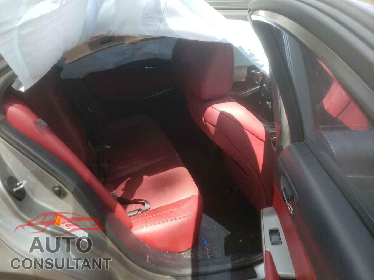 LEXUS IS 2016 - JTHBA1D21G5022060
