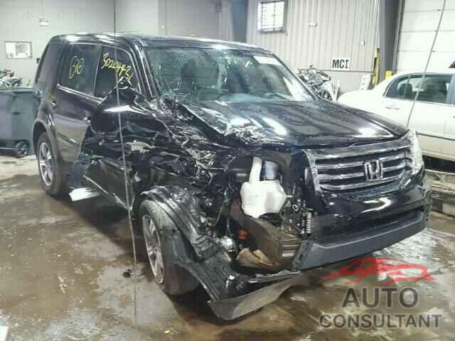 HONDA PILOT 2015 - 5FNYF4H31FB078241