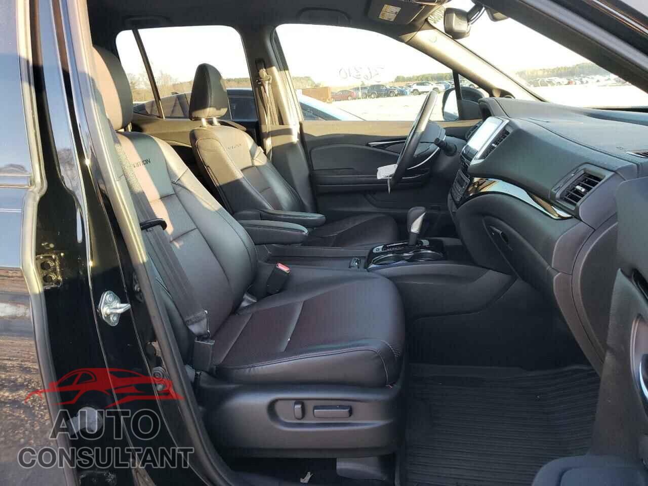 HONDA RIDGELINE 2017 - 5FPYK3F82HB006964
