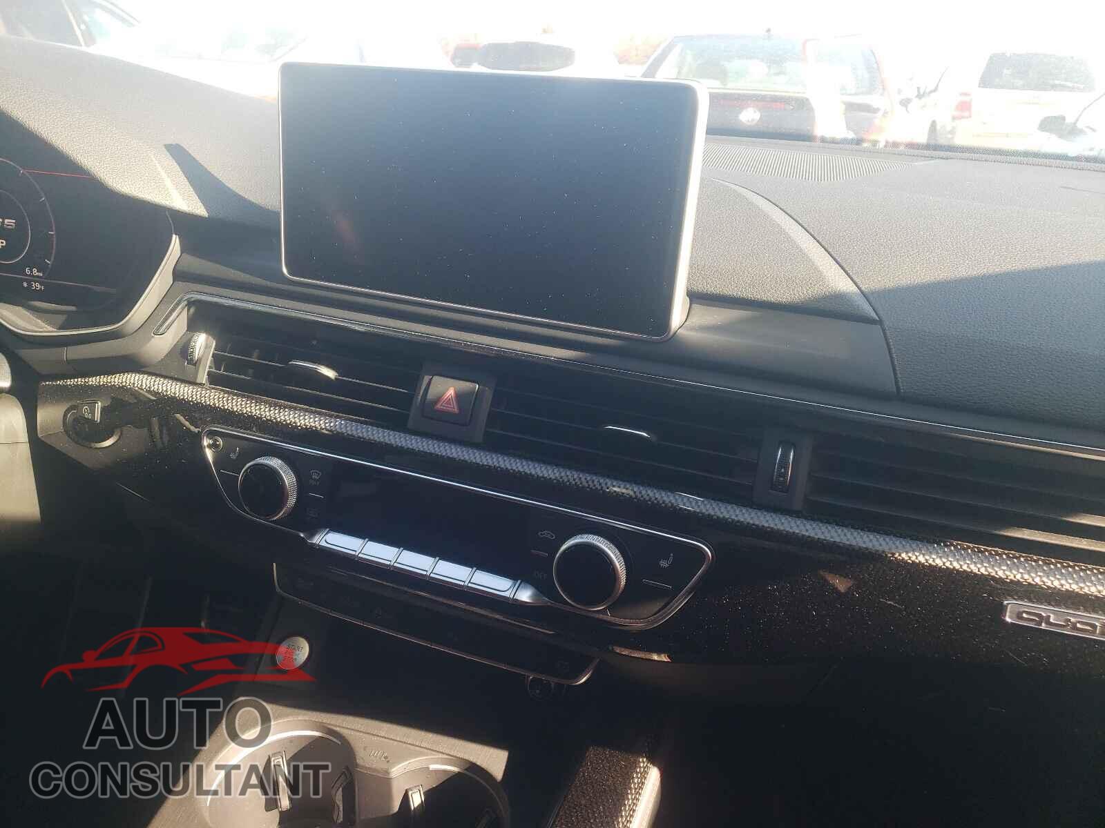 AUDI S5/RS5 2018 - WAUB4CF52JA031843