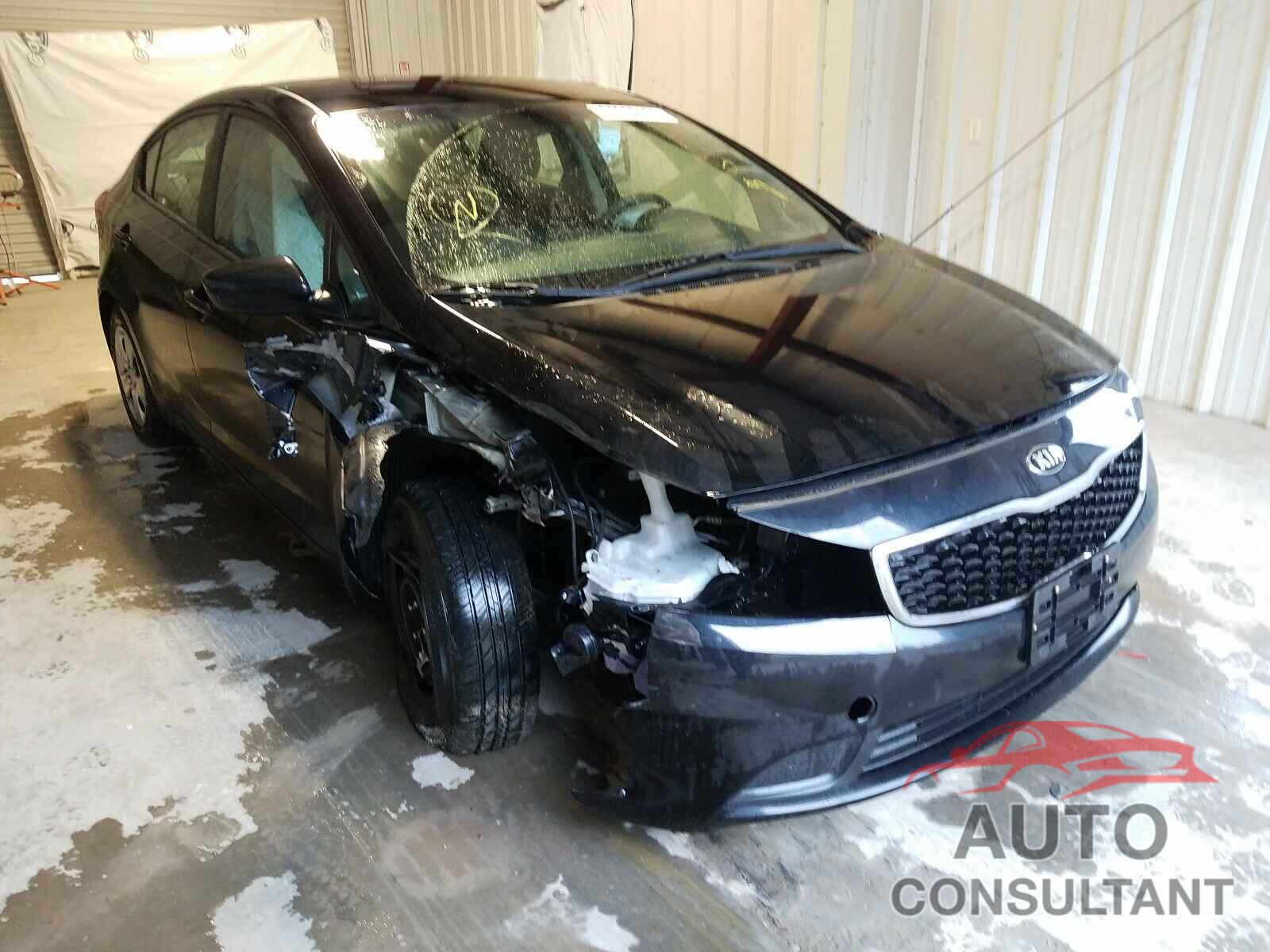 KIA FORTE 2018 - 3KPFL4A70JE277972
