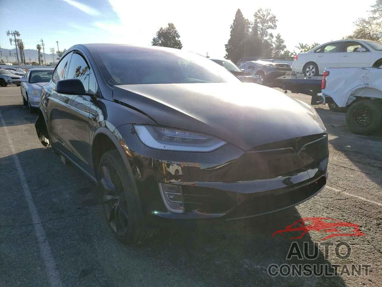 TESLA MODEL X 2020 - 5YJXCBE25LF268849