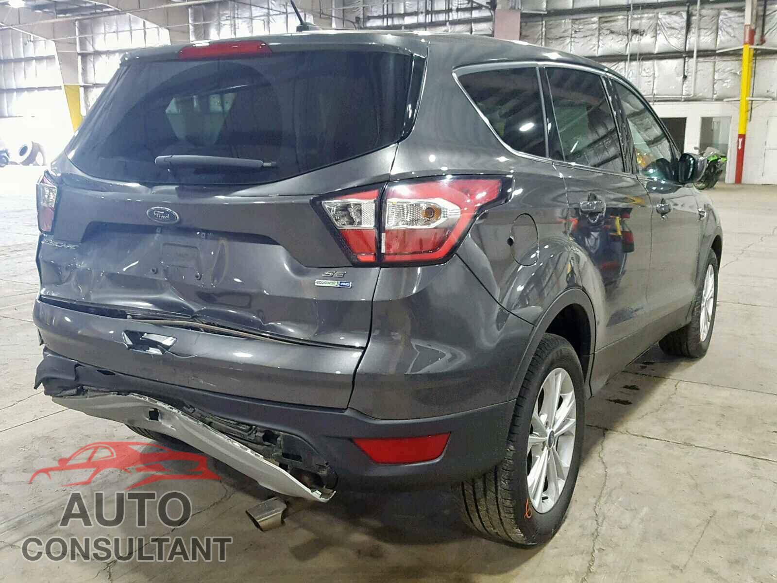 FORD ESCAPE SE 2017 - 3N1AB7AP5KY231247
