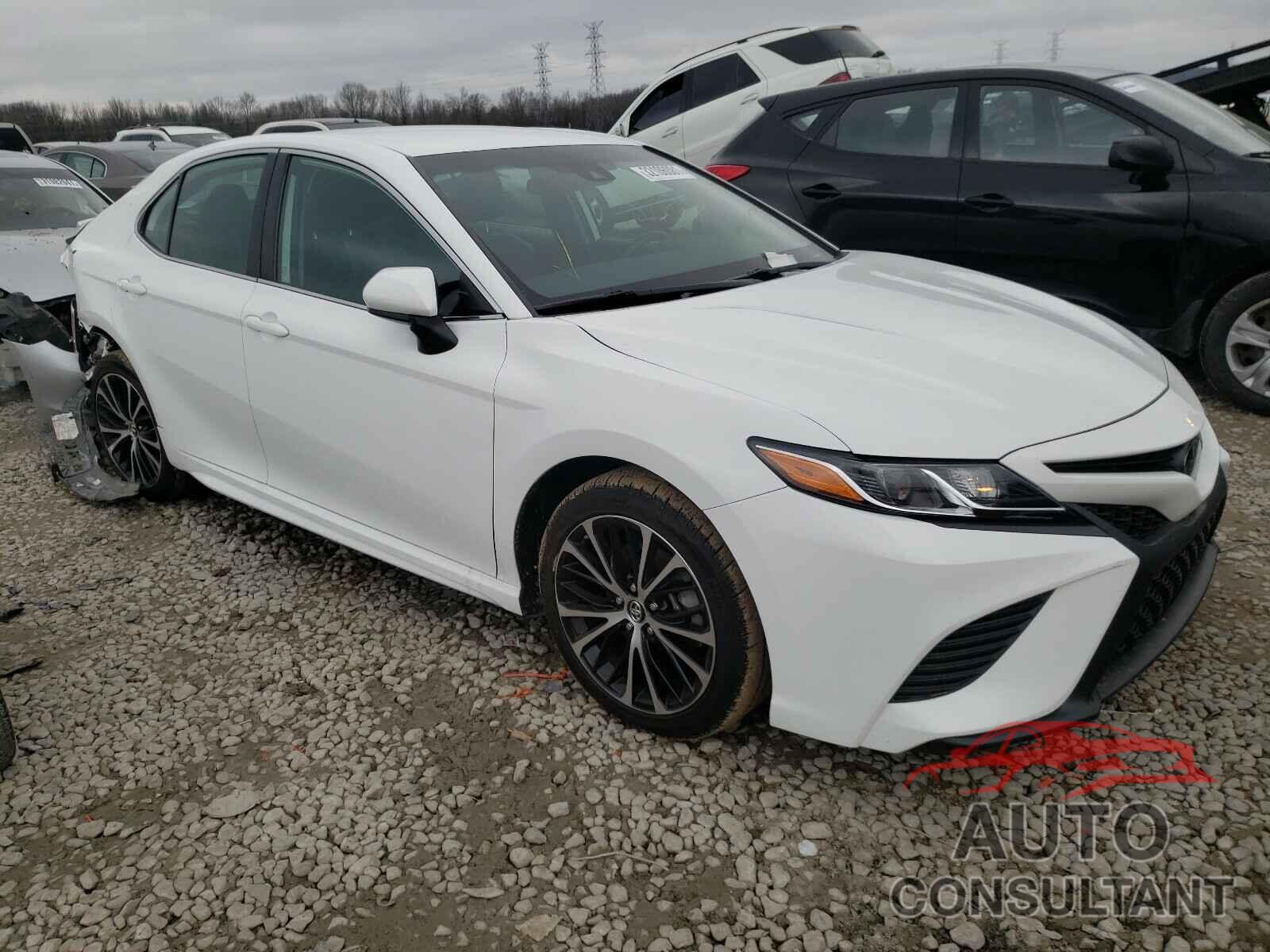 TOYOTA CAMRY 2019 - 4T1B11HK2KU215601