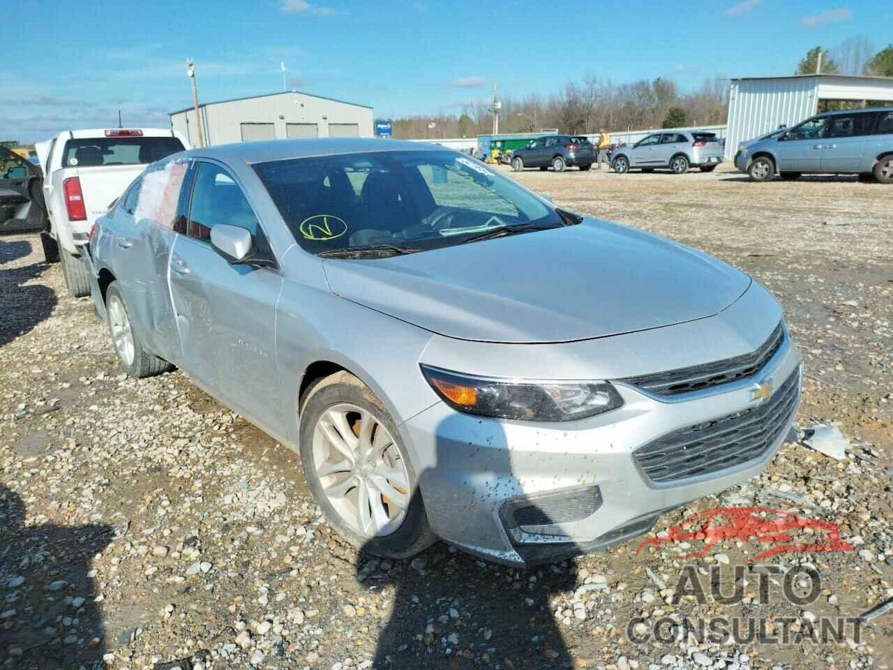 CHEVROLET MALIBU 2018 - 1G1ZD5ST8JF244213