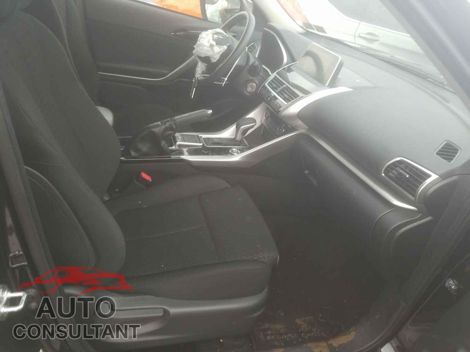 MITSUBISHI ECLIPSE 2020 - JA4AT4AA5LZ015114
