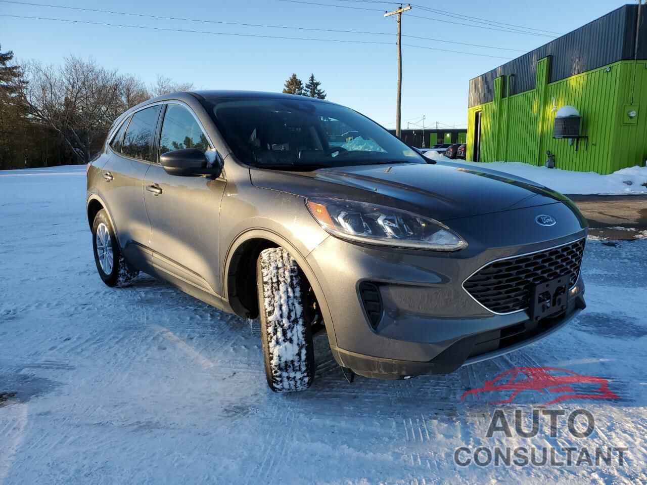 FORD ESCAPE 2020 - 1FATP8UH0H5220556
