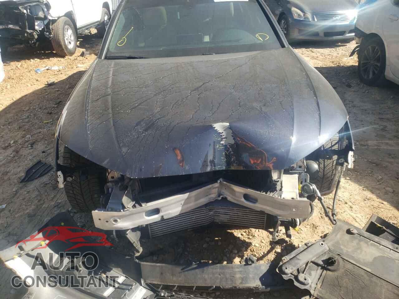 AUDI A4 2017 - WAUKMAF42HN057793