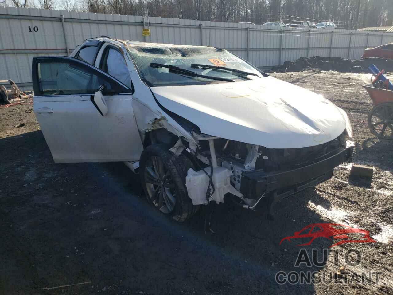 TOYOTA CAMRY 2016 - 4T1BF1FK0GU230383