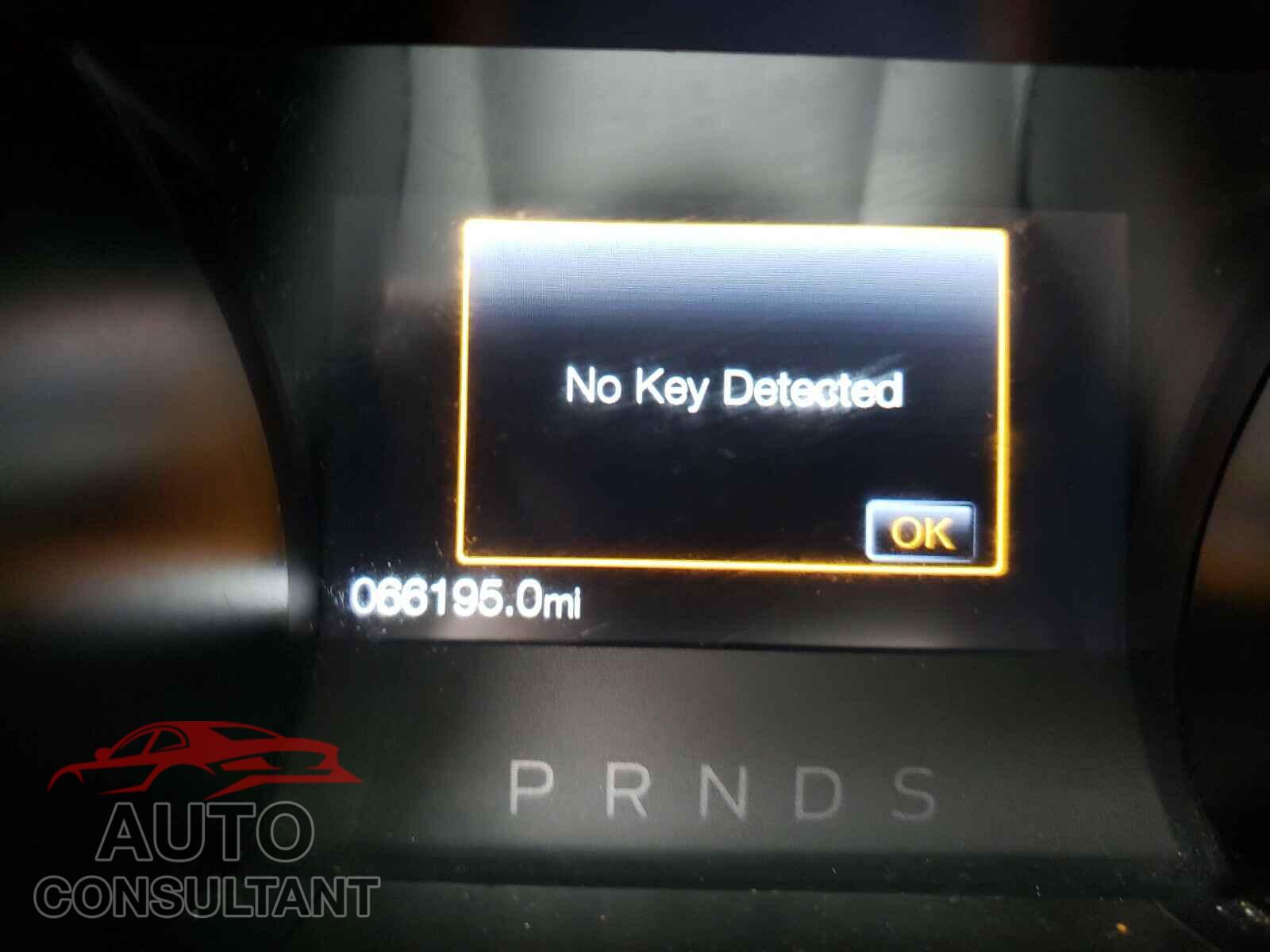 FORD MUSTANG 2018 - 1FATP8UH2J5111344