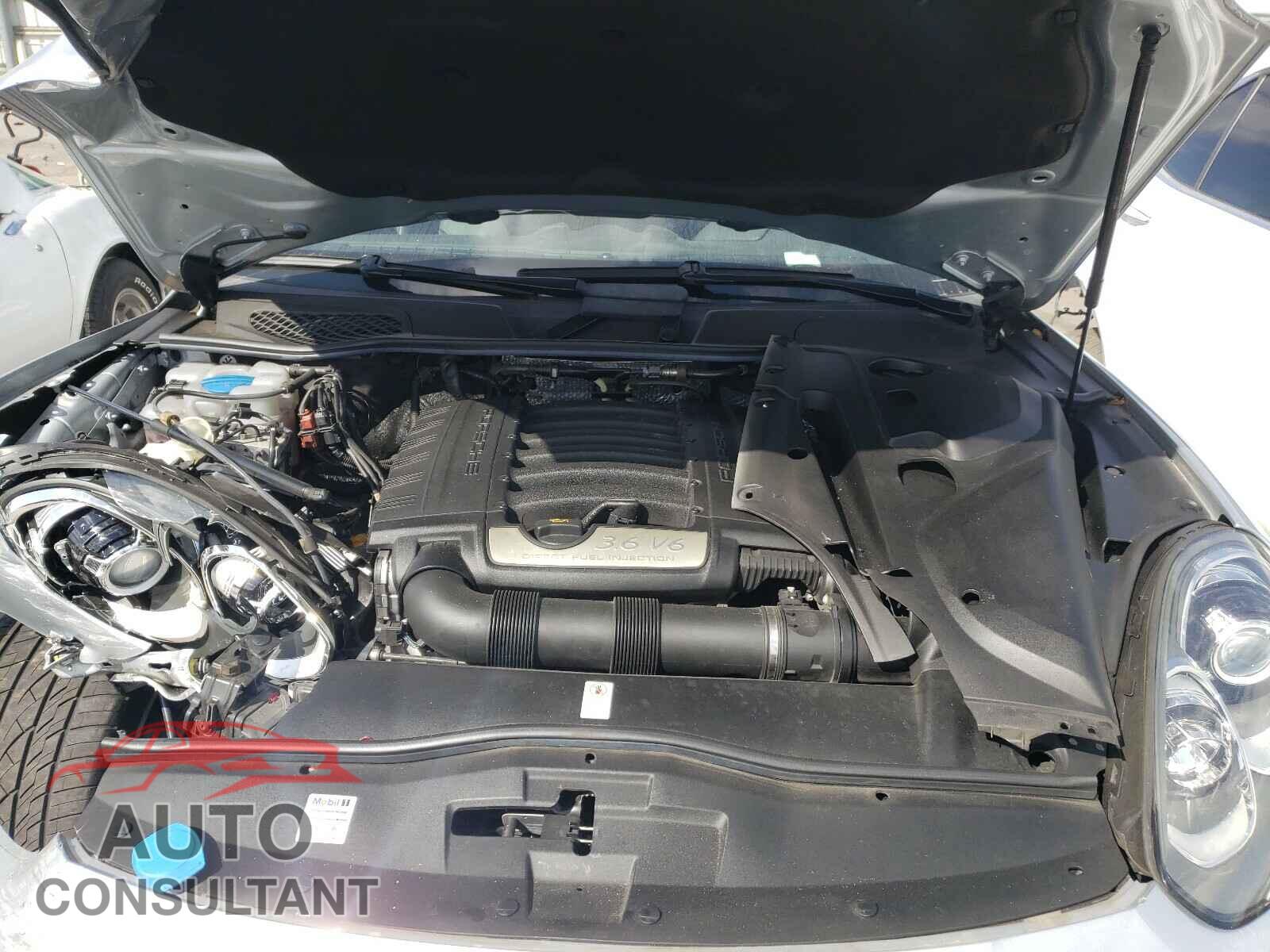 PORSCHE CAYENNE 2018 - WP1AA2A26JKA06953