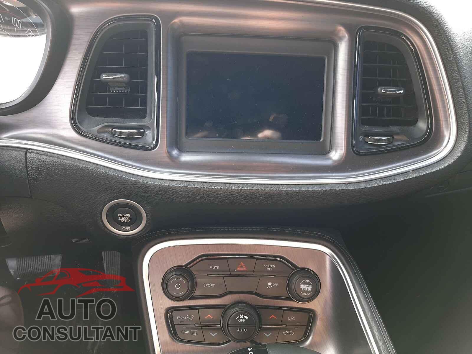 DODGE CHALLENGER 2018 - 2C3CDZAG5JH310342
