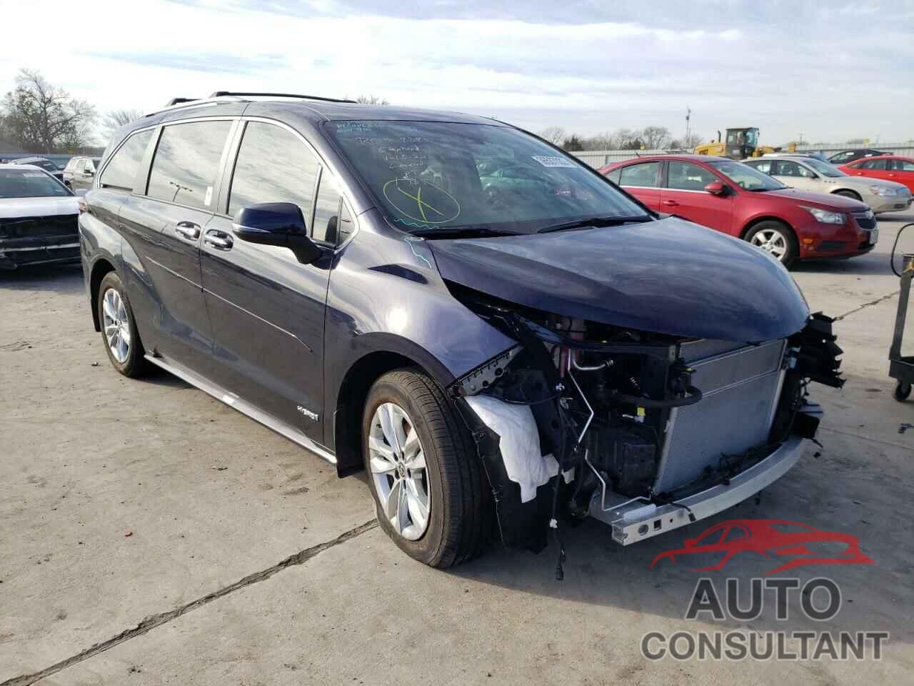 TOYOTA SIENNA 2021 - 5TDZRKEC9MS069235