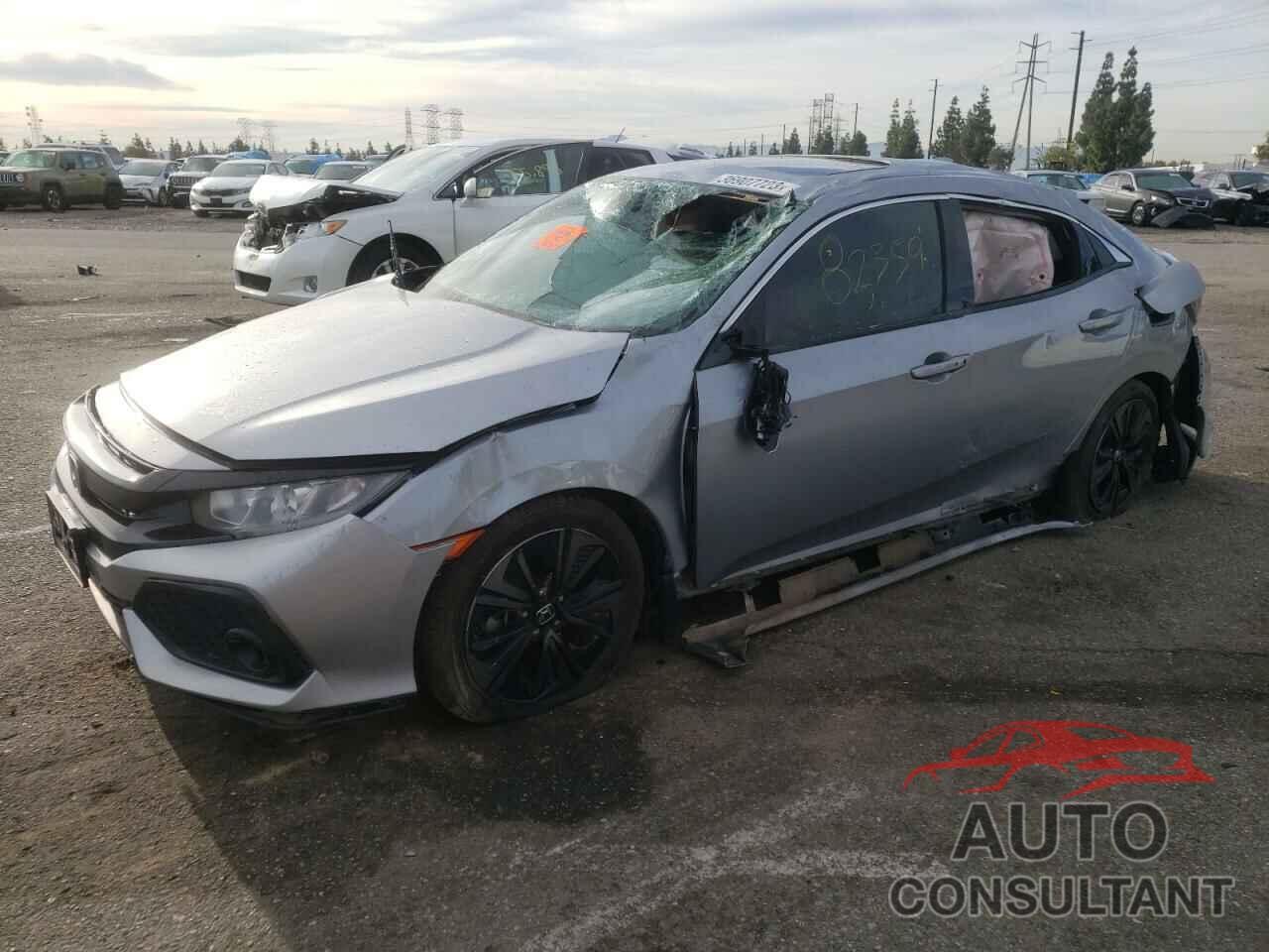 HONDA CIVIC 2018 - SHHFK7H54JU431178