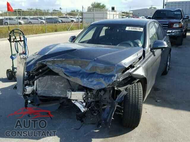 BMW 3 SERIES 2016 - WBA8E1G58GNU10020