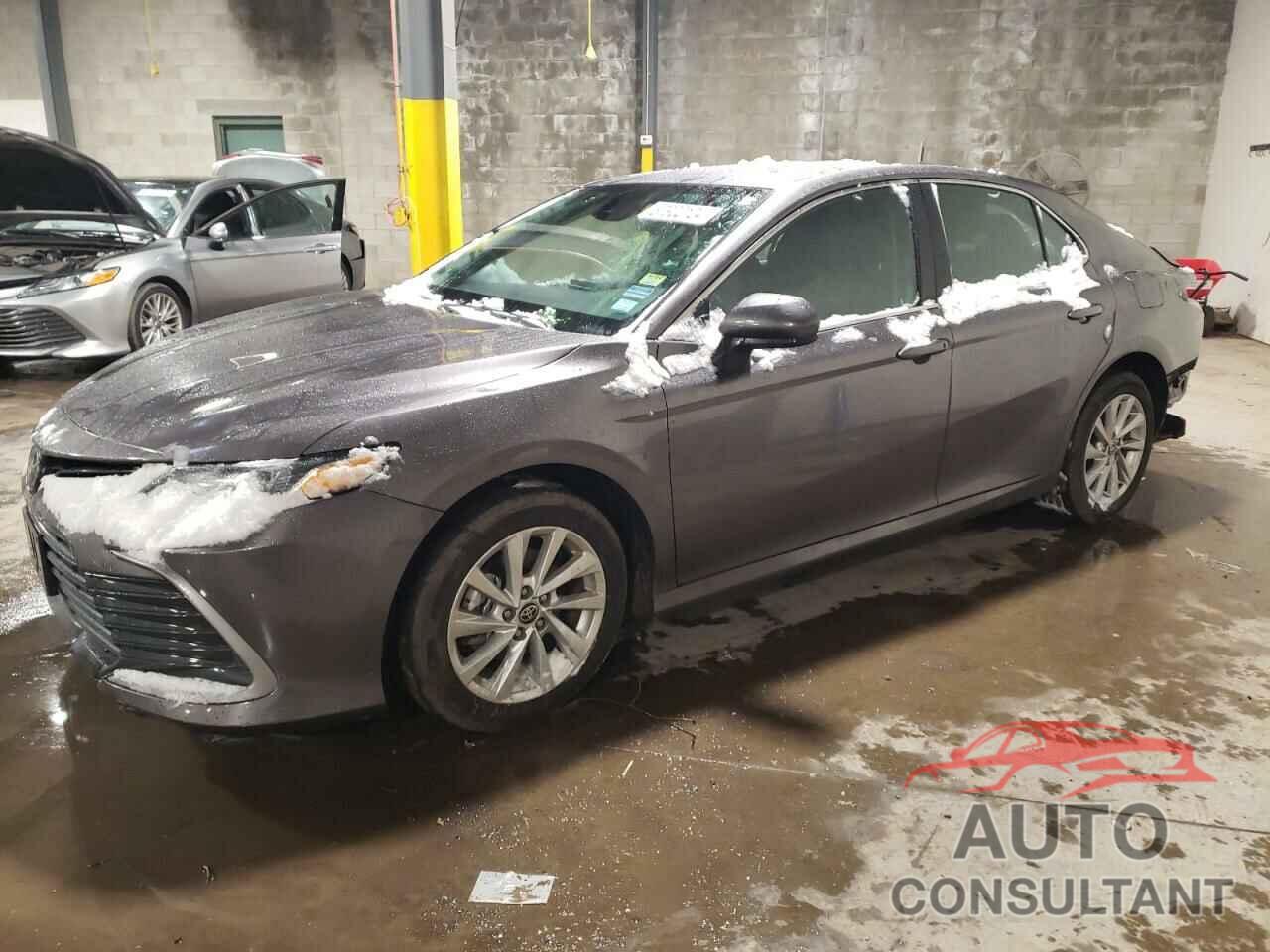 TOYOTA CAMRY 2023 - 4T1C11BK4PU095319