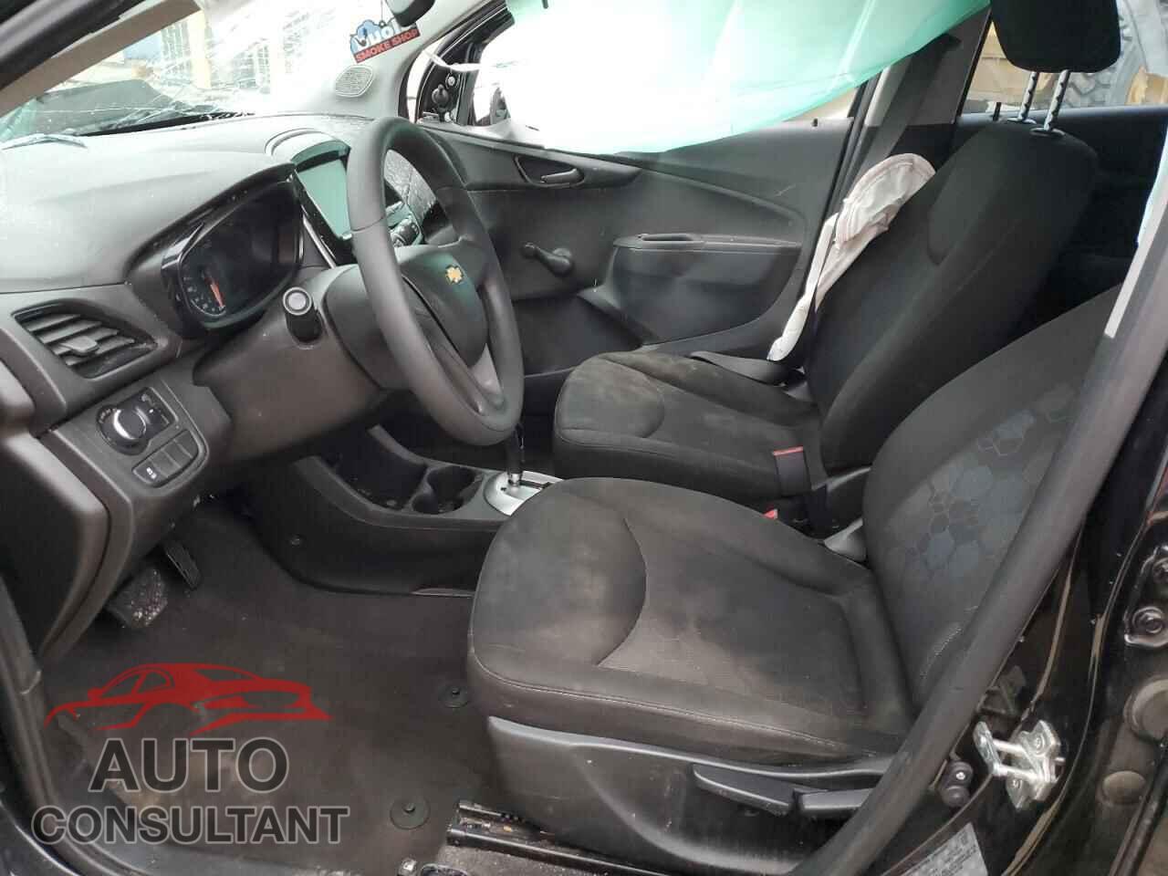 CHEVROLET SPARK 2017 - KL8CB6SA8HC824525