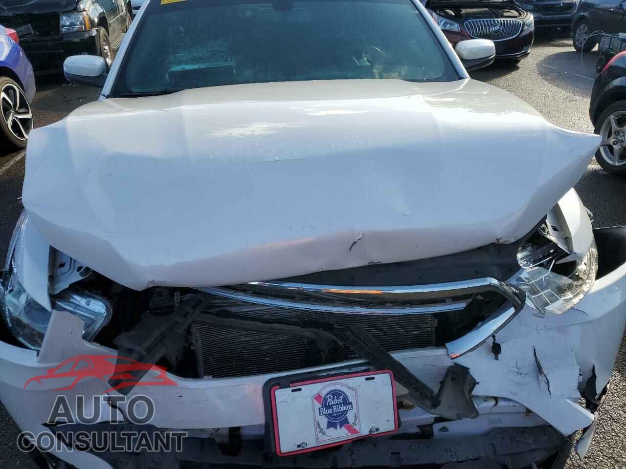 FORD TAURUS 2017 - 1FAHP2E85HG116733
